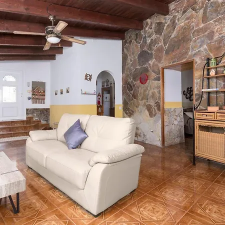Vakantiehuis Home2book Quiet With Private Pool