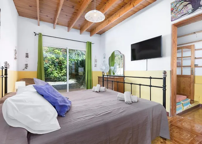 Home2book Quiet With Private Pool *