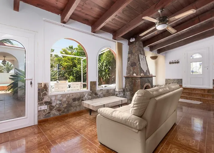Home2book Quiet With Private Pool *