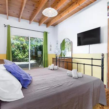 Home2book Quiet With Private Pool *